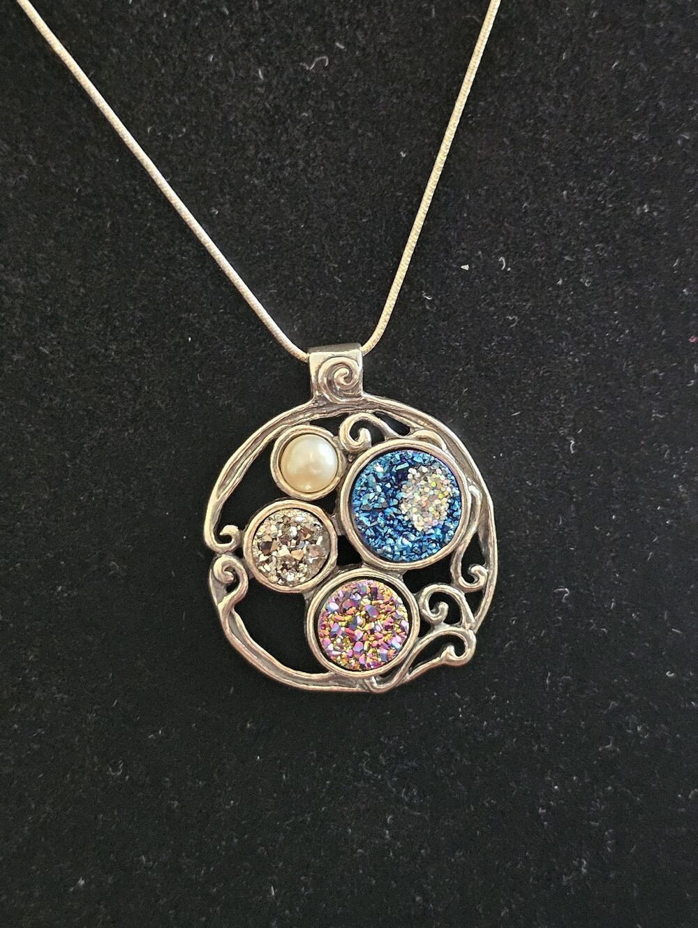 Druzy and Pearl 925 Israel Silver Necklace